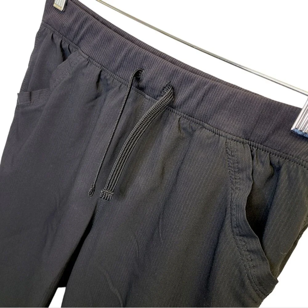 Old Navy Active Black Athletic Dry-Wicking Cropped Jogger Pants Youth XL (14)